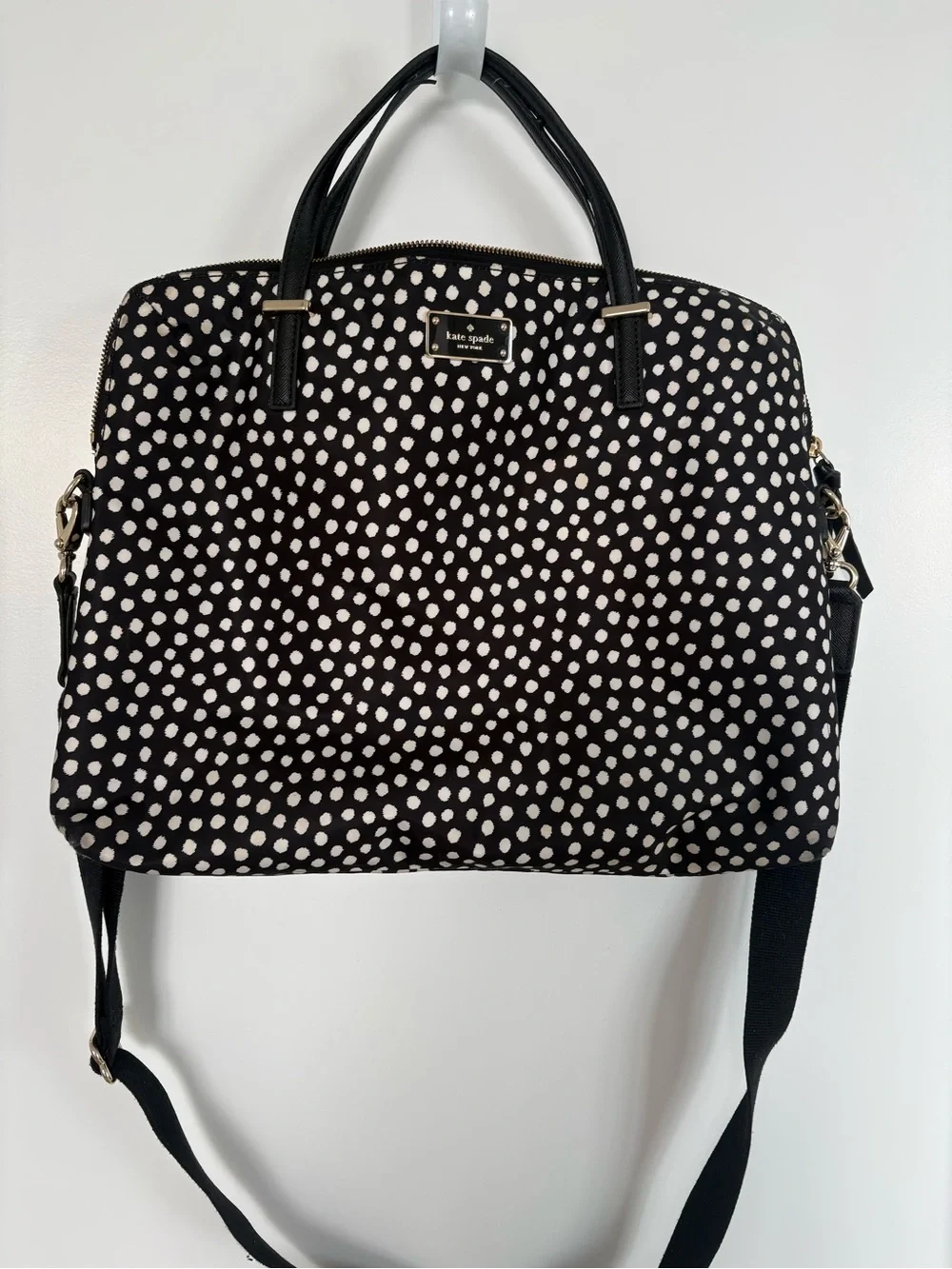 Kate Spade Spot Nylon Calista Laptop Bag, style WKRU1612, black/cream polka dot
